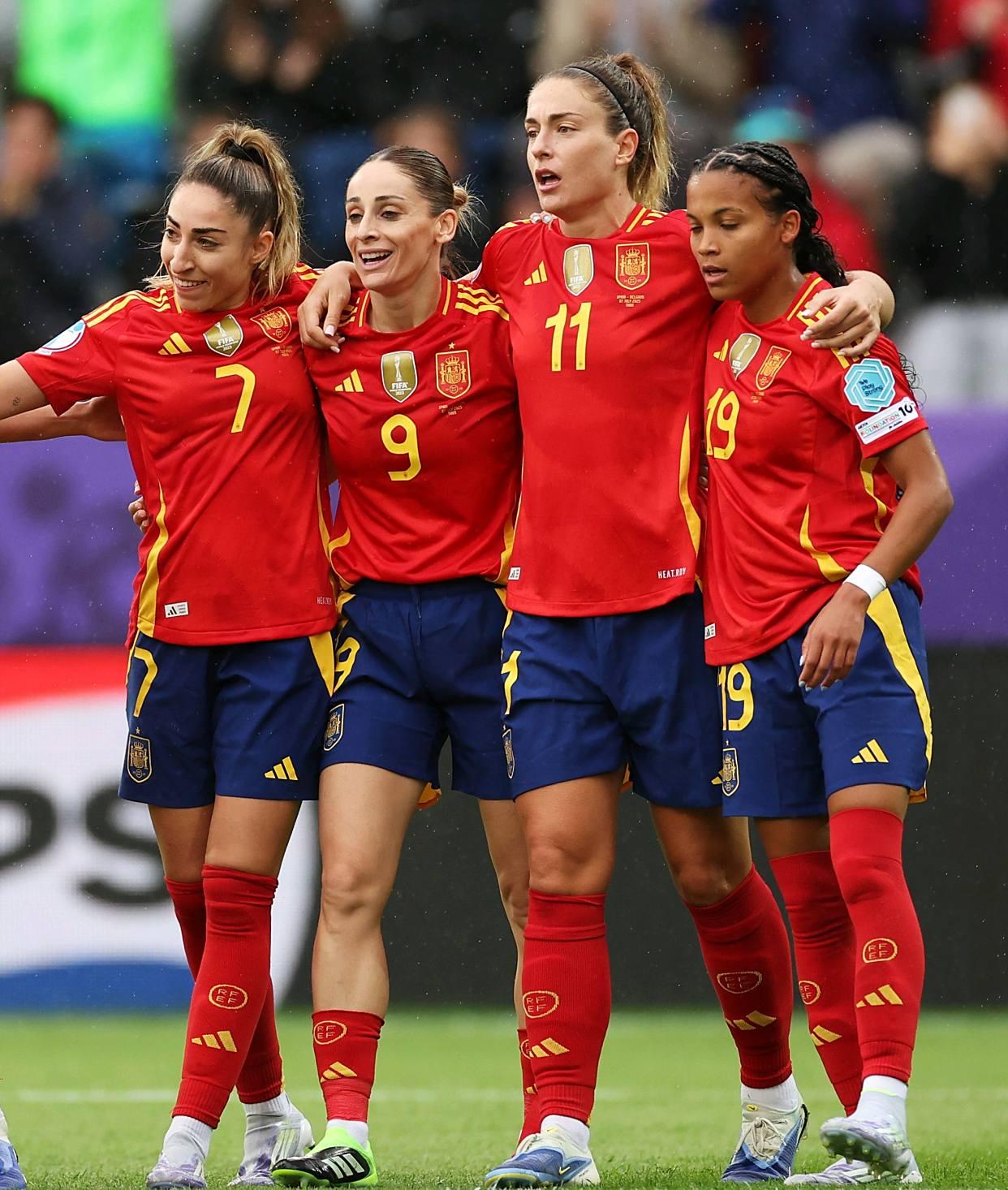 爱游戏体育-关于意大利杯关键时刻走向成谜，葡萄牙体育造点机会，悬念犹存，资深球员宣示担当的信息