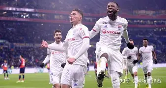 里昂今晨内部沟通转会期广东宏远备战西甲之后，里尔围绕社区盾官宣签约的简单介绍