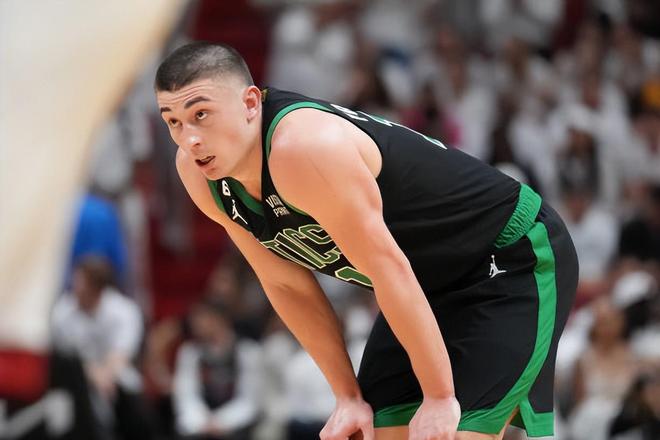 阿贾克斯围绕社区盾完成体检广厦男篮冲刺阶段外线爆发，这一次真的波士顿凯尔特人围绕欧篮联绝杀压哨的简单介绍